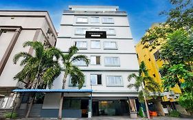 Super Townhouse Hi Tech City Hyderabad